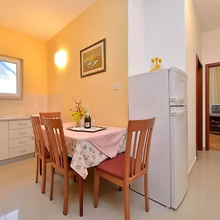Morovic Apartman *