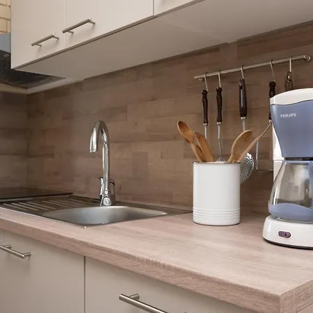 Morovic Apartment Petrcane