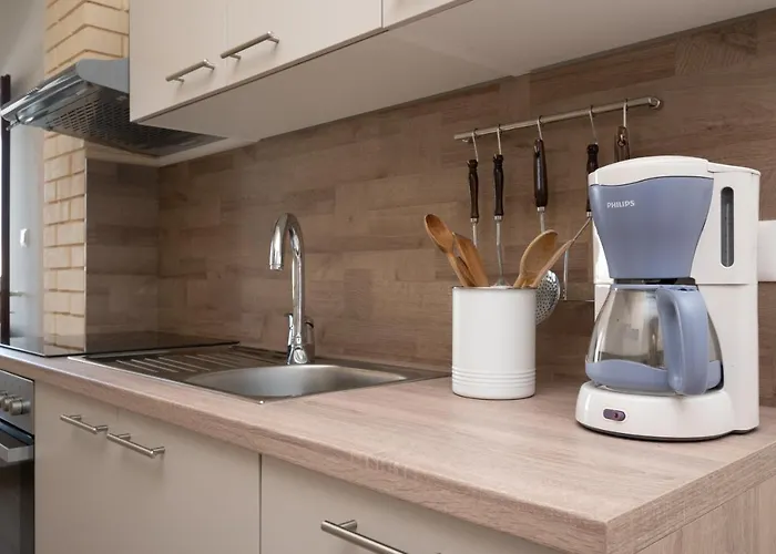 Morovic 아파트 돈제페트레케인